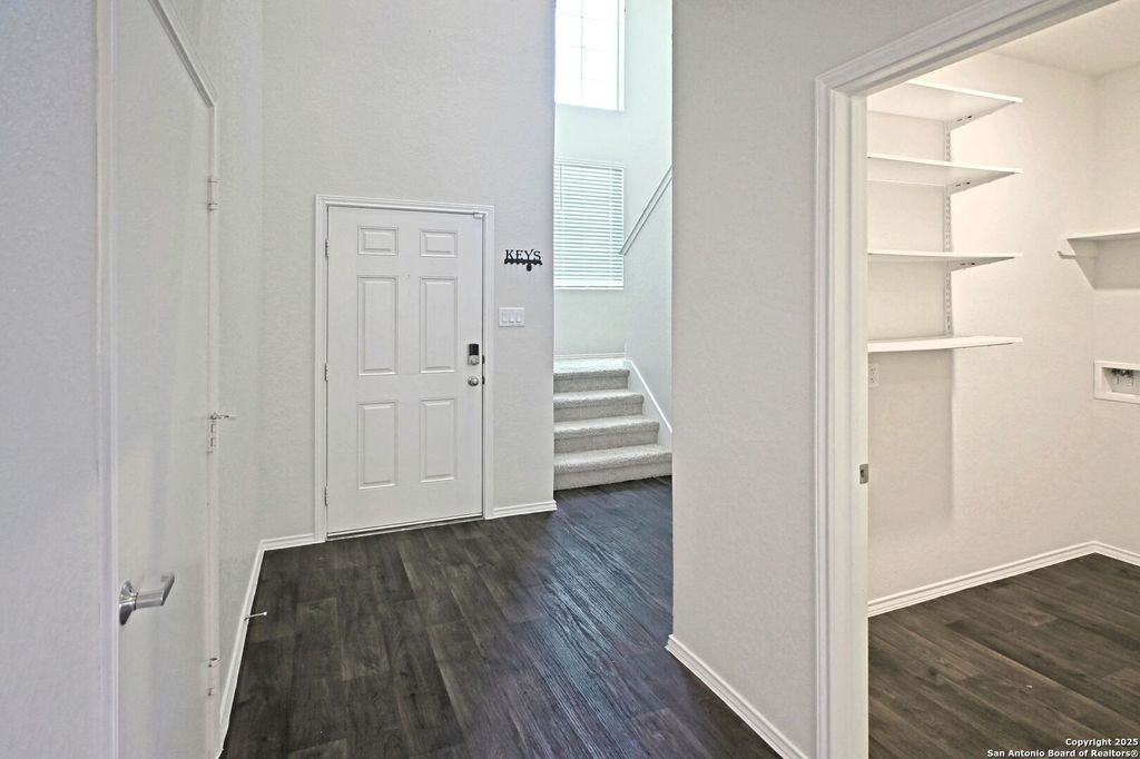 Photo of 884 Armadillo, Seguin, TX 78155 (MLS # 1921572)