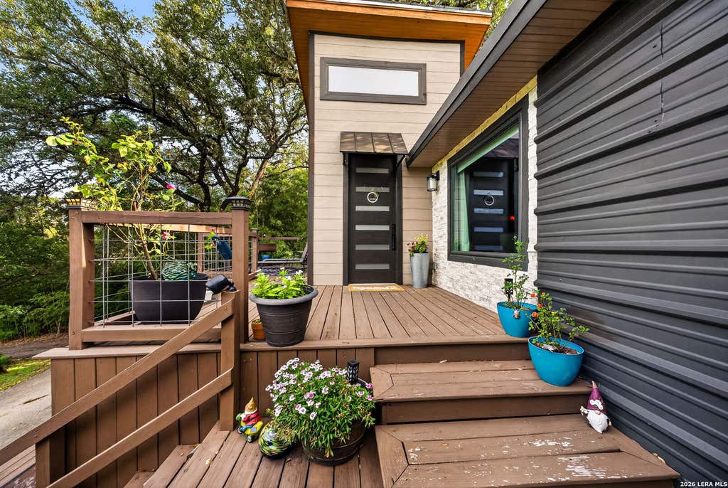 Photo of 19815 GREENHILL DR, Helotes, TX 78023 (MLS # 1971400)