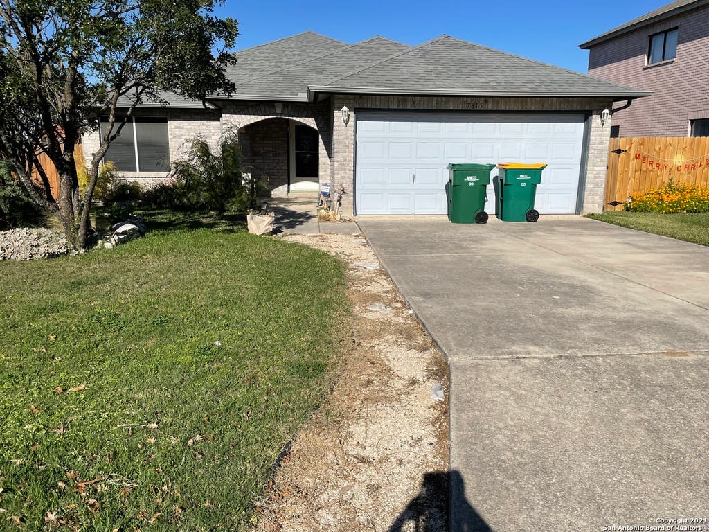 Photo of 7815 CASPIAN BAY DR, Converse, TX 78109 (MLS # 1967140)