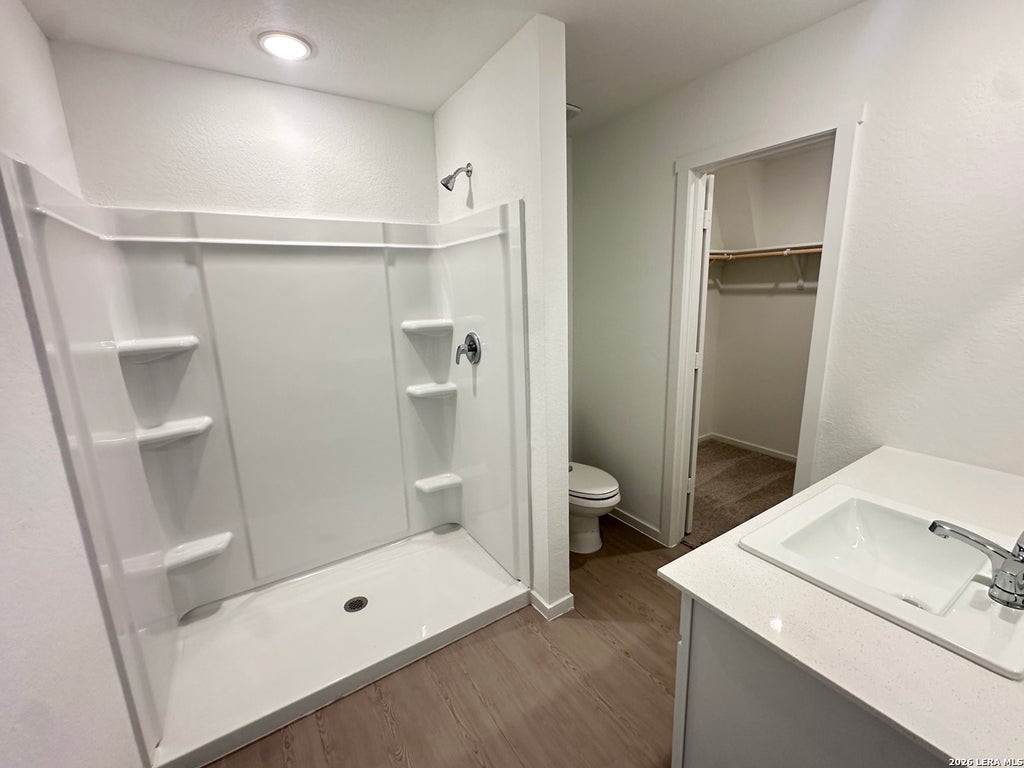 Photo of 137 Bronco Ridge, Pleasanton, TX 78064 (MLS # 1948471)