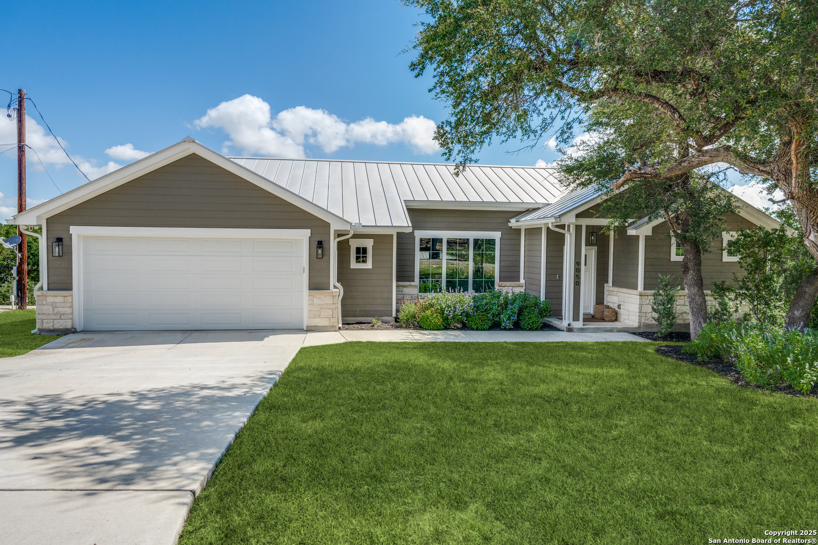 9050 Rebecca Creek