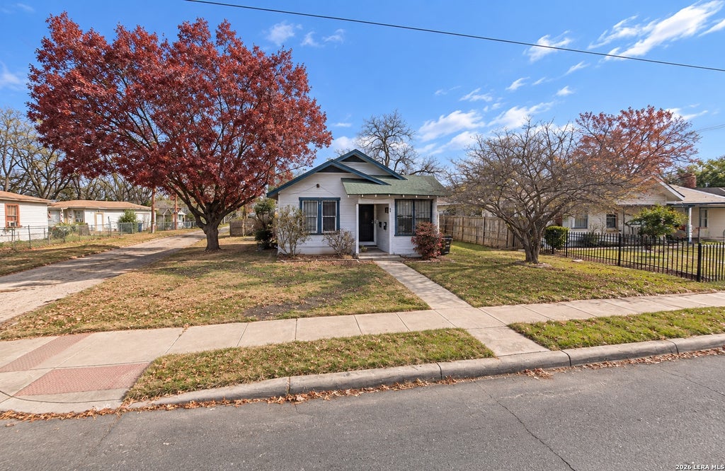 Photo of 455 WALTON AVE, San Antonio, TX 78225 (MLS # 2017228)