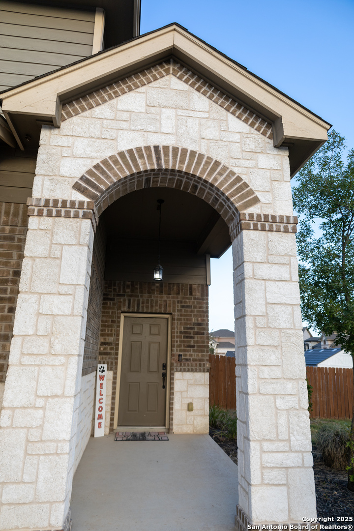 102 Katy Way
