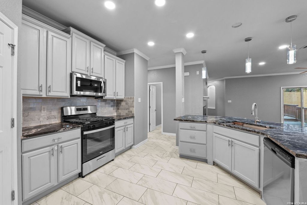 Photo of 707 Lorimor Ct, San Antonio, TX 78258 (MLS # 1952584)