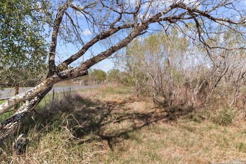 A home in Lytle