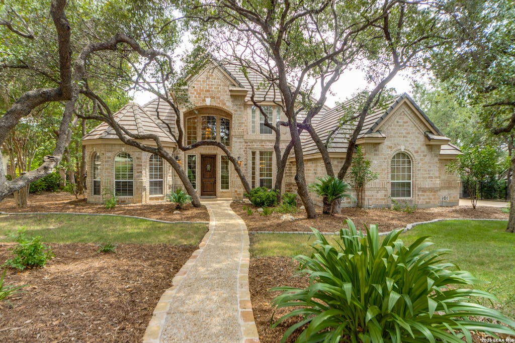 Photo of 8 ASPEN CREEK DR, San Antonio, TX 78248 (MLS # 2007856)
