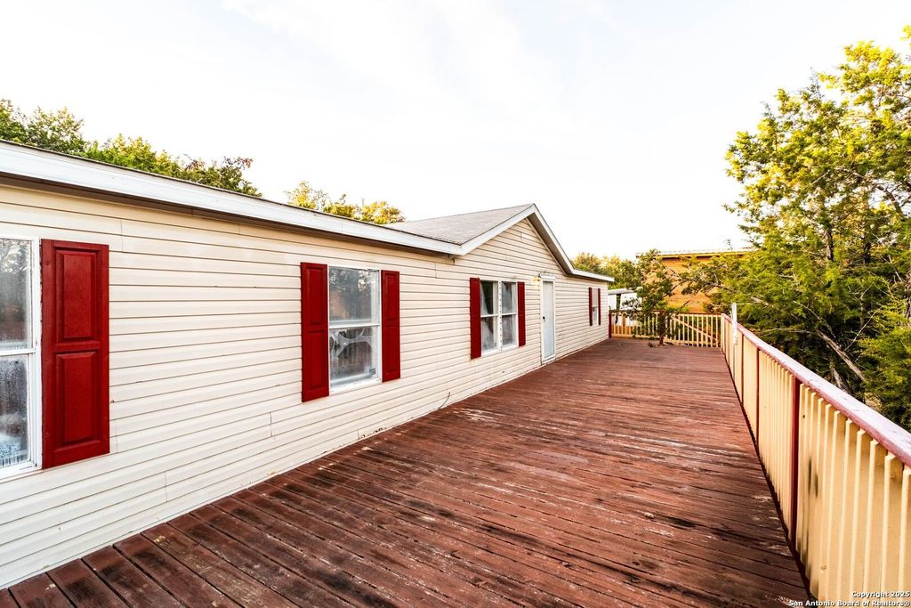 Photo of 1148 Sequoia Trl, Canyon Lake, TX 78133 (MLS # 1915211)