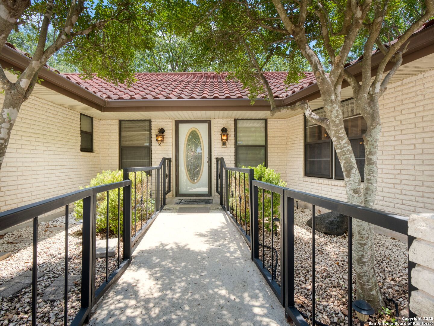 614 Candleglo Dr