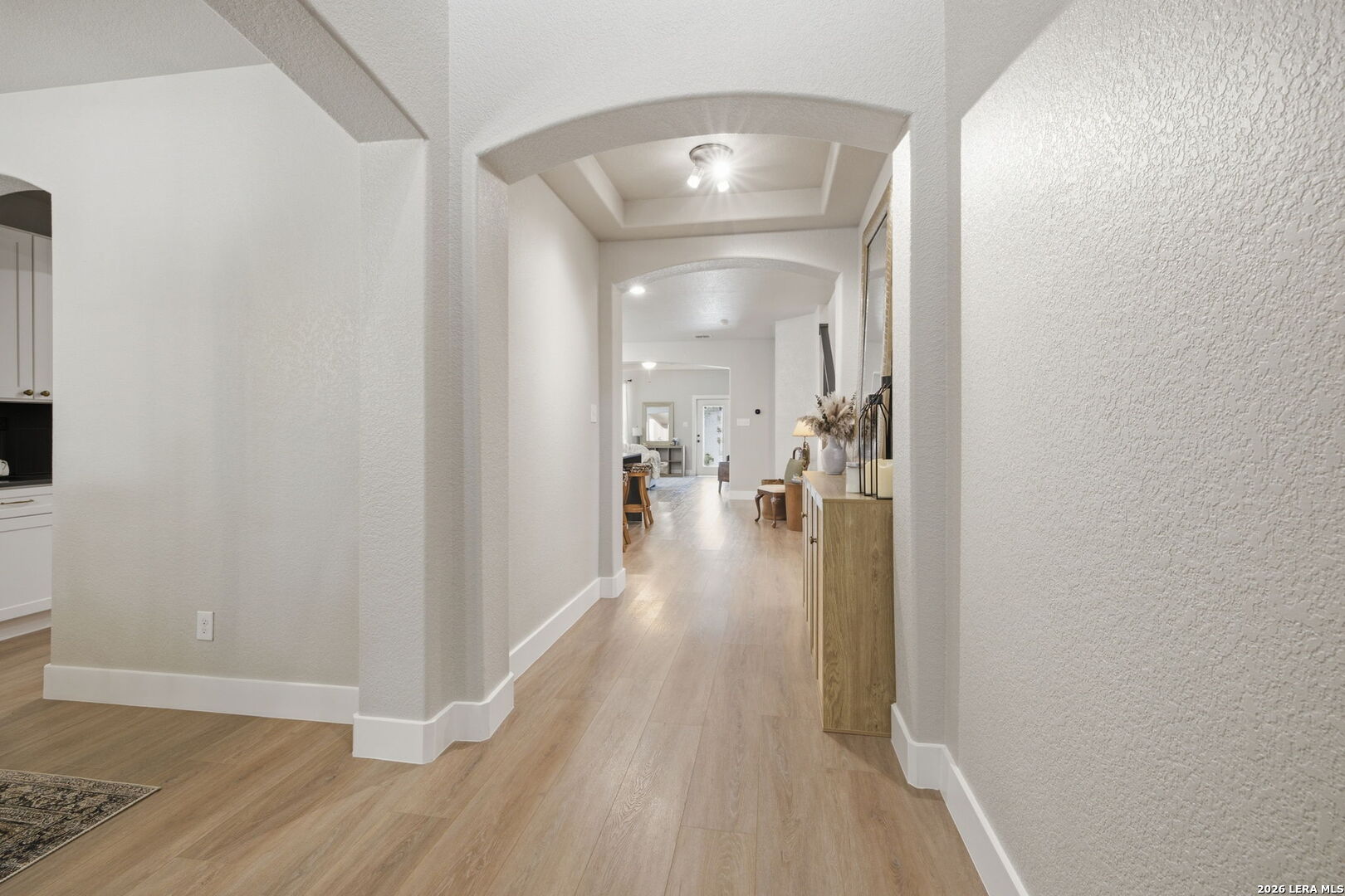 23326 WOODLAWN RDG