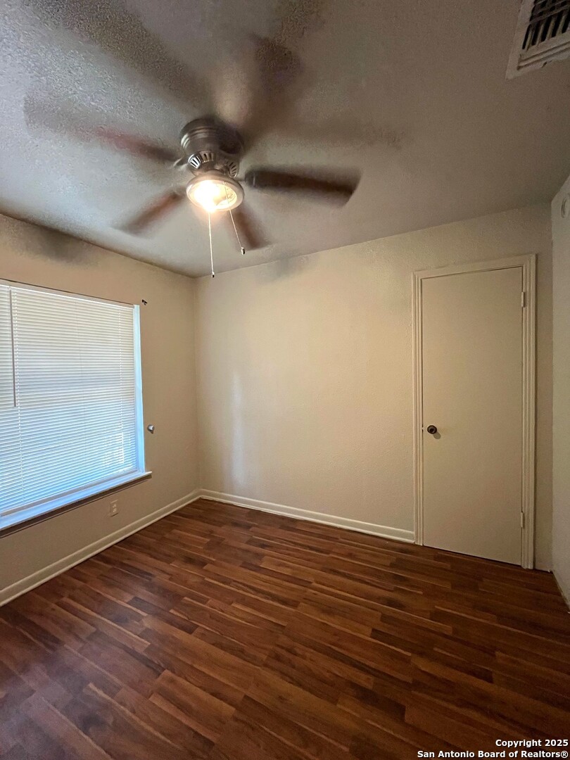 San Antonio, Texas 78220, United States, 3 Bedrooms Bedrooms, ,1 BathroomBathrooms,Residential,Active,191018