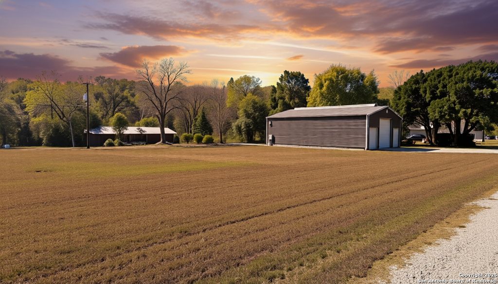 Photo of 530 Robin Nest, Canyon Lake, TX 78133 (MLS # 1922767)