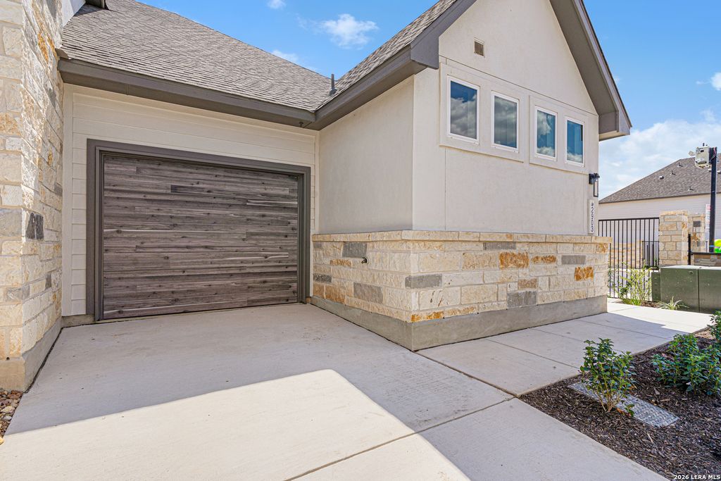 Photo of 3523 N. LOOP 1604 EAST 704 #704, San Antonio, TX 78247 (MLS # 1948087)