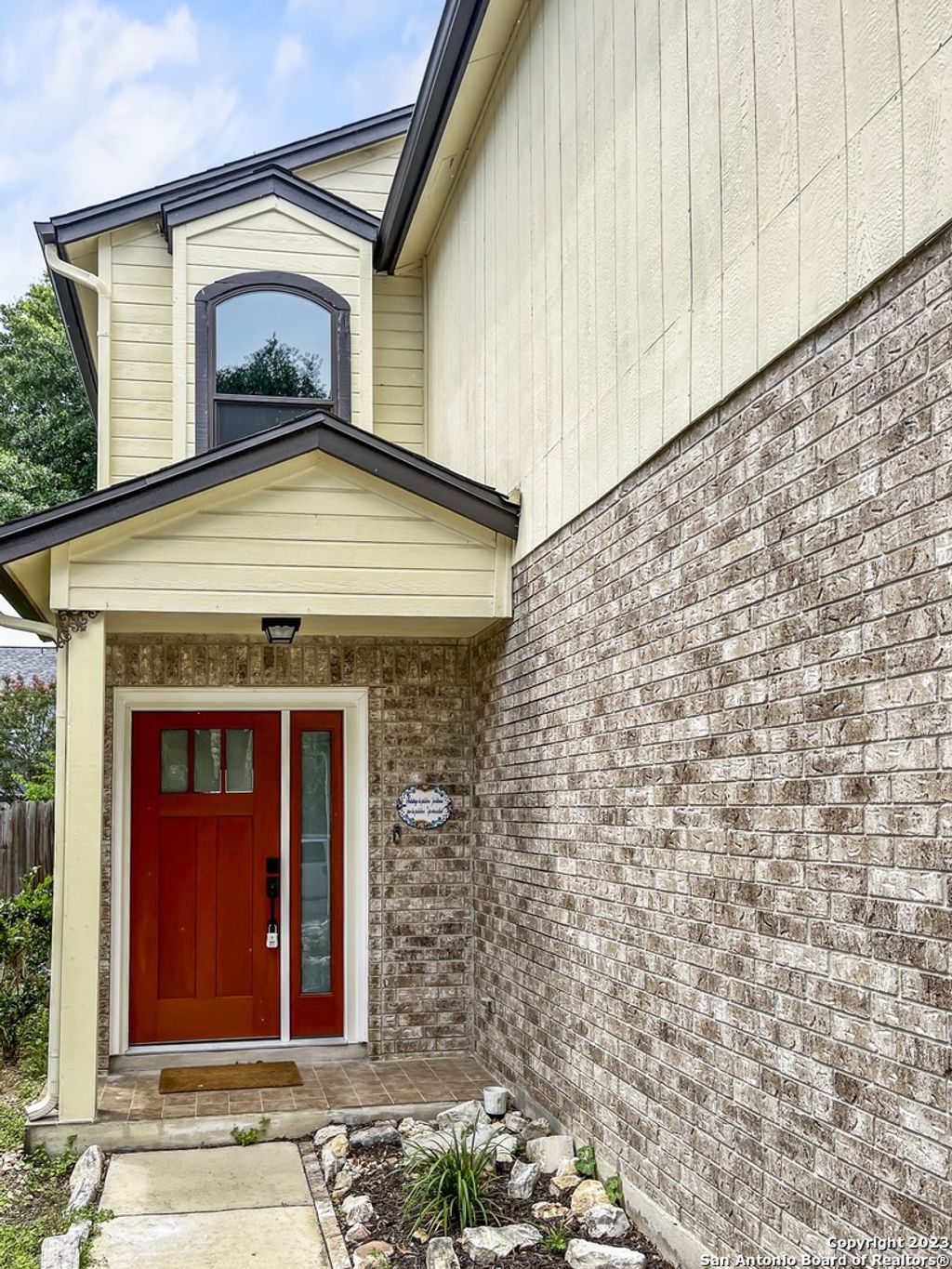 Photo of 1307 HAZELBURY LN, San Antonio, TX 78253 (MLS # 1925438)