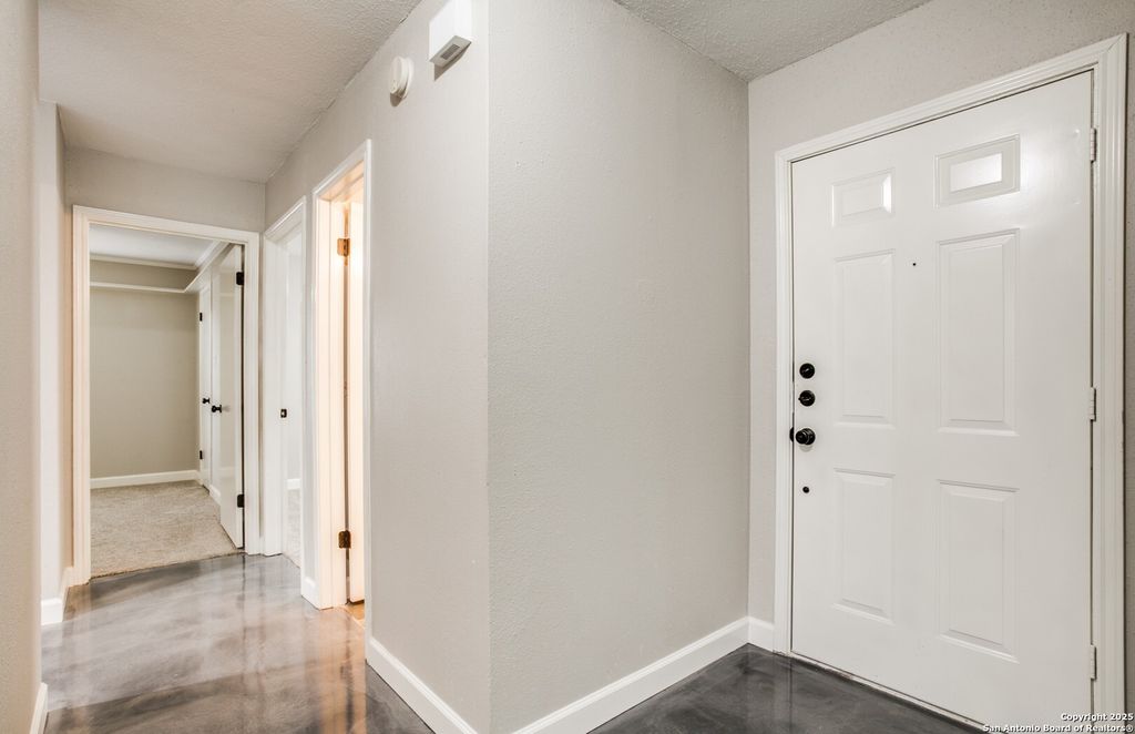 Photo of 6103 John Chapman, San Antonio, TX 78240 (MLS # 1925781)