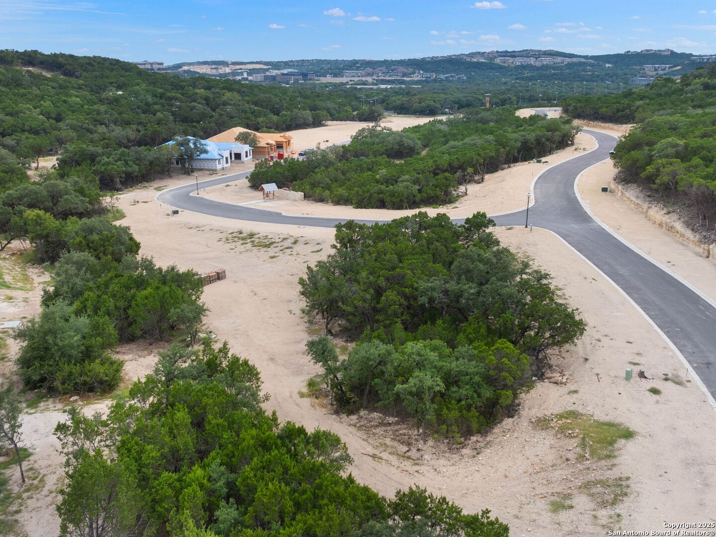 21342 Treetop Terrace