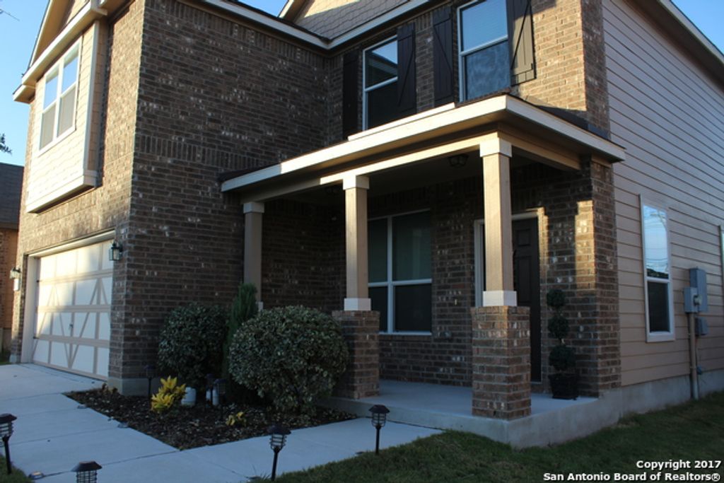 Photo of 108 GATEWOOD CLF, Cibolo, TX 78108 (MLS # 1957426)