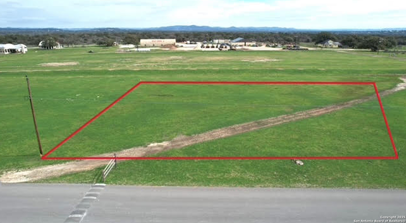 Photo 1 of 6 — 787 Flying L, Bandera, TX 78003
