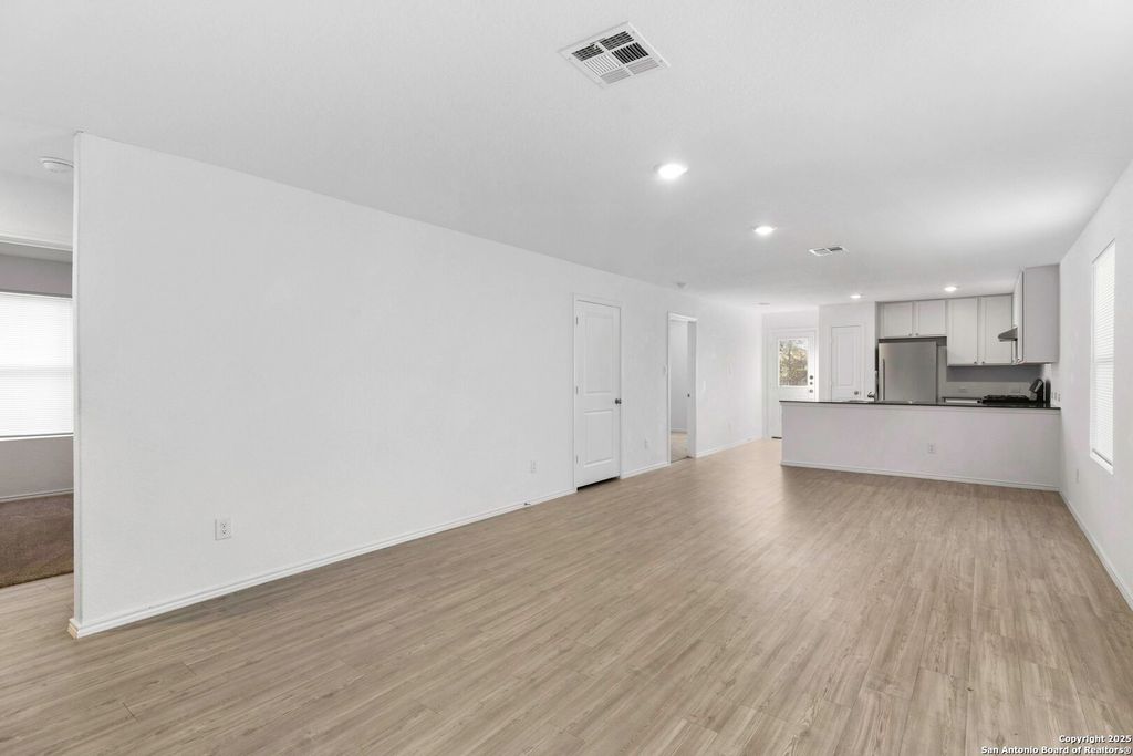 Photo of 9907 Jenney Grist, San Antonio, TX 78254 (MLS # 1926343)