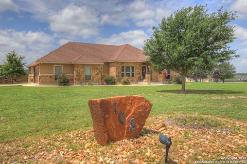 108 Westfield La Vernia TX 78121