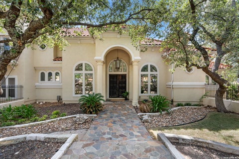 Property photo of 37 Champion Trl, San Antonio, TX 78258