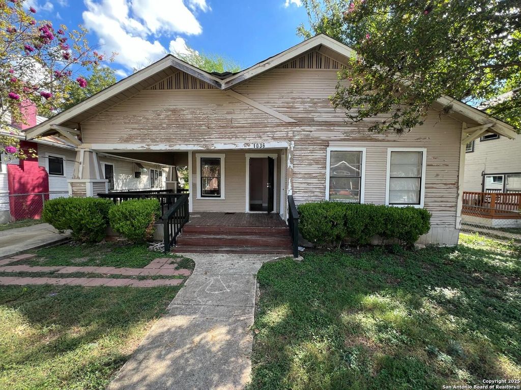 Photo of 1036 Hammond, San Antonio, TX 78210 (MLS # 1911194)