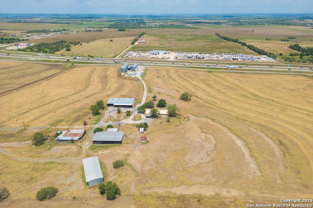 5775 W Interstate 10