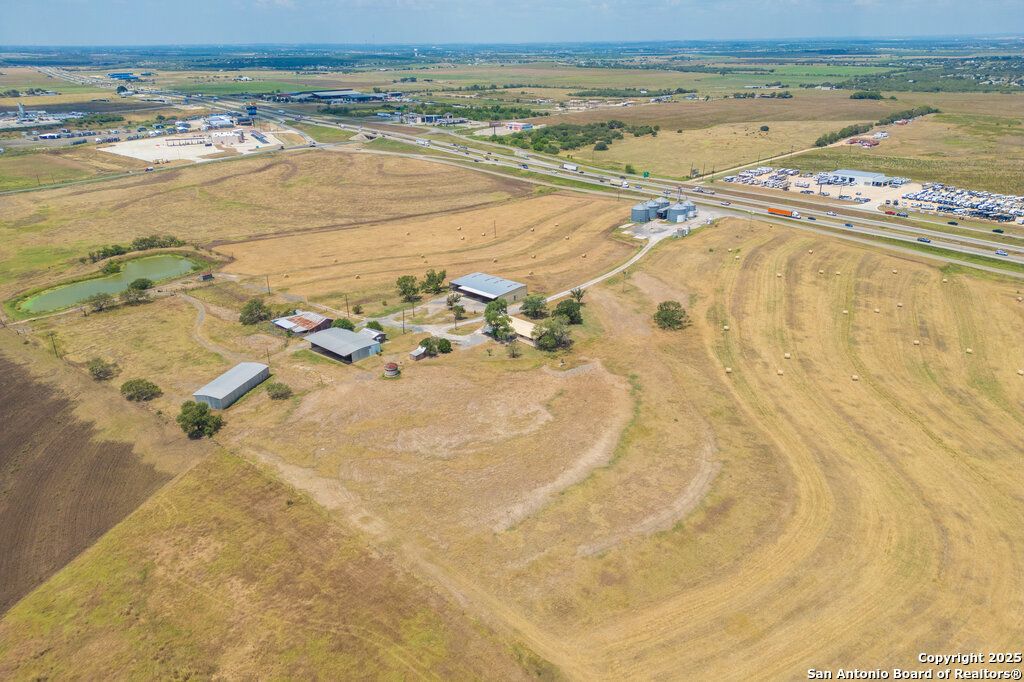 Photo of 5775 W Interstate 10, Seguin, TX 78155 (MLS # 1896602)