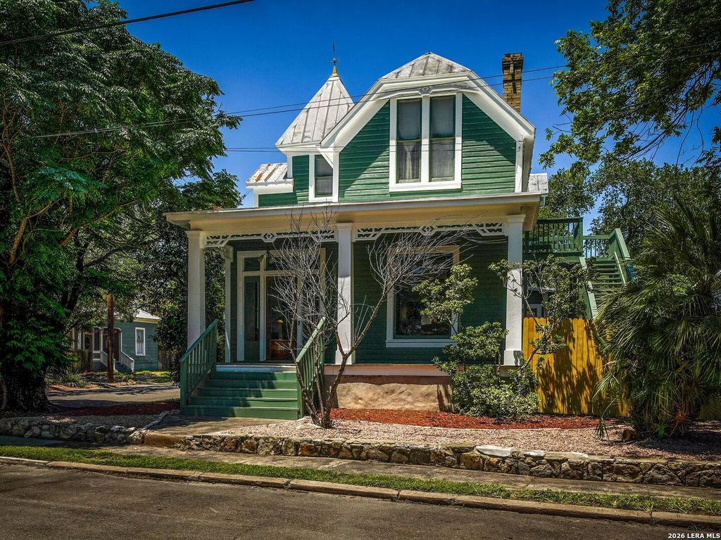 Photo of 201 E Rische, San Antonio, TX 78204 (MLS # 1966996)