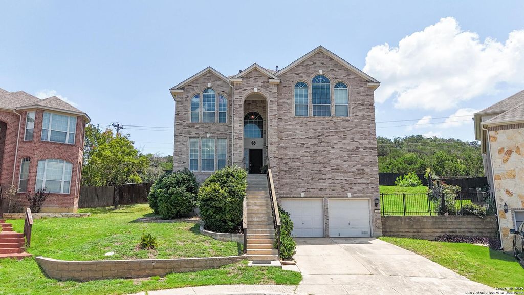Photo of 1031 Starlit Pond, San Antonio, TX 78260 (MLS # 1873204)
