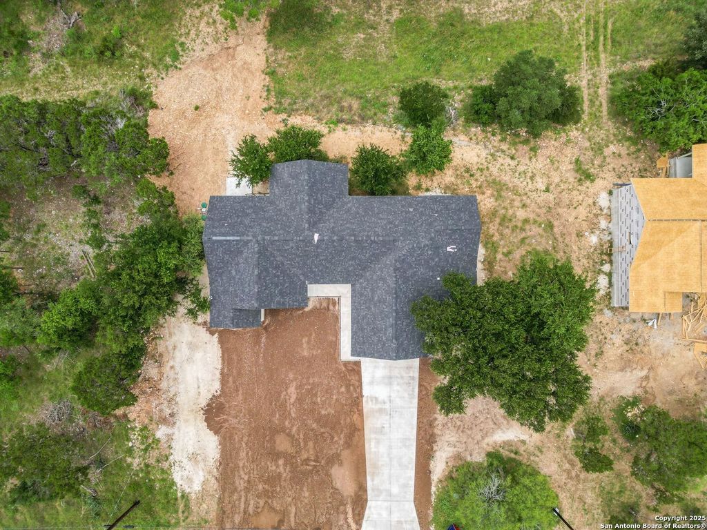 Photo of 7022 CIRCLE OAK DR, Bulverde, TX 78163 (MLS # 1804560)