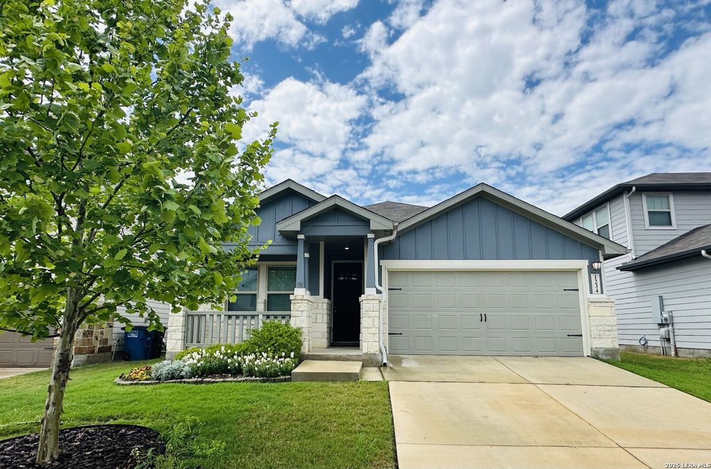 Photo of 1234 Meyers Mdw, New Braunfels, TX 78130 (MLS # 1956852)