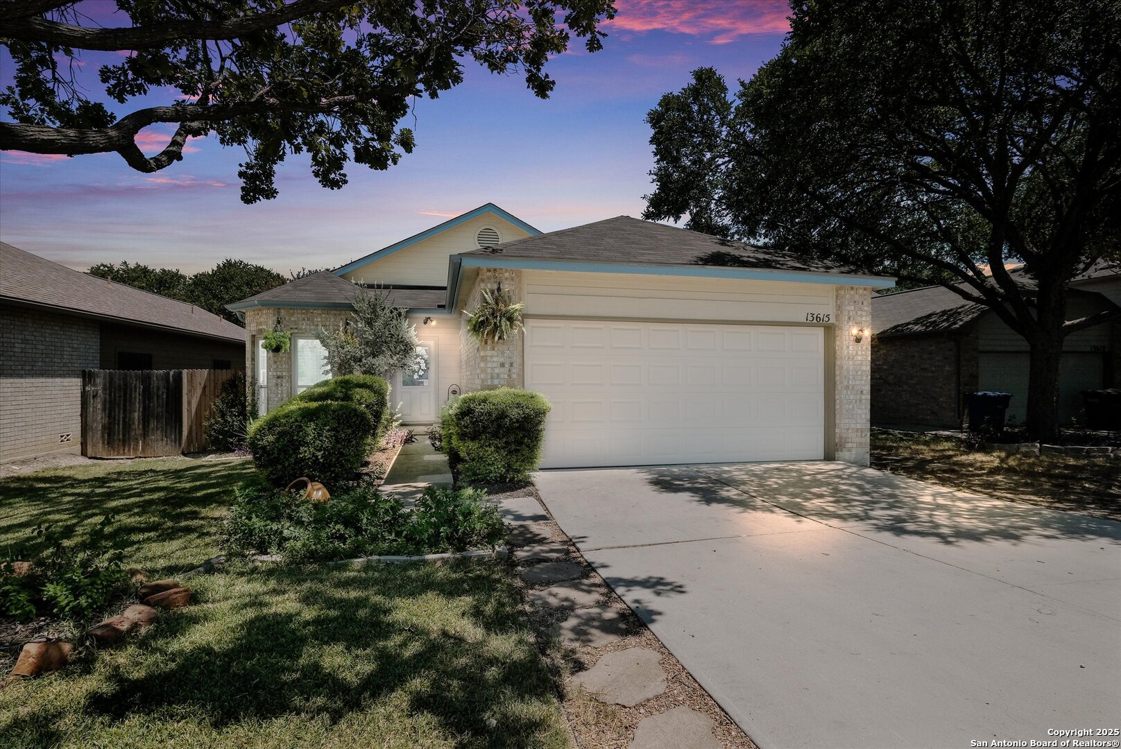 13615 Drakewood