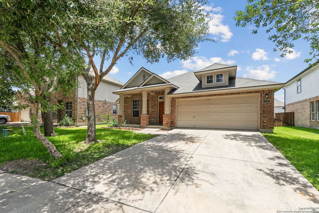 Photo of 153 Bison Lane, Cibolo, TX 78108 (MLS # 1878934)