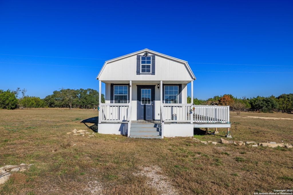 Photo of 566 W Rocky Road, Hye, TX 78635 (MLS # 1930086)