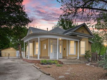 Single Family Residence at 612 N Pine Street