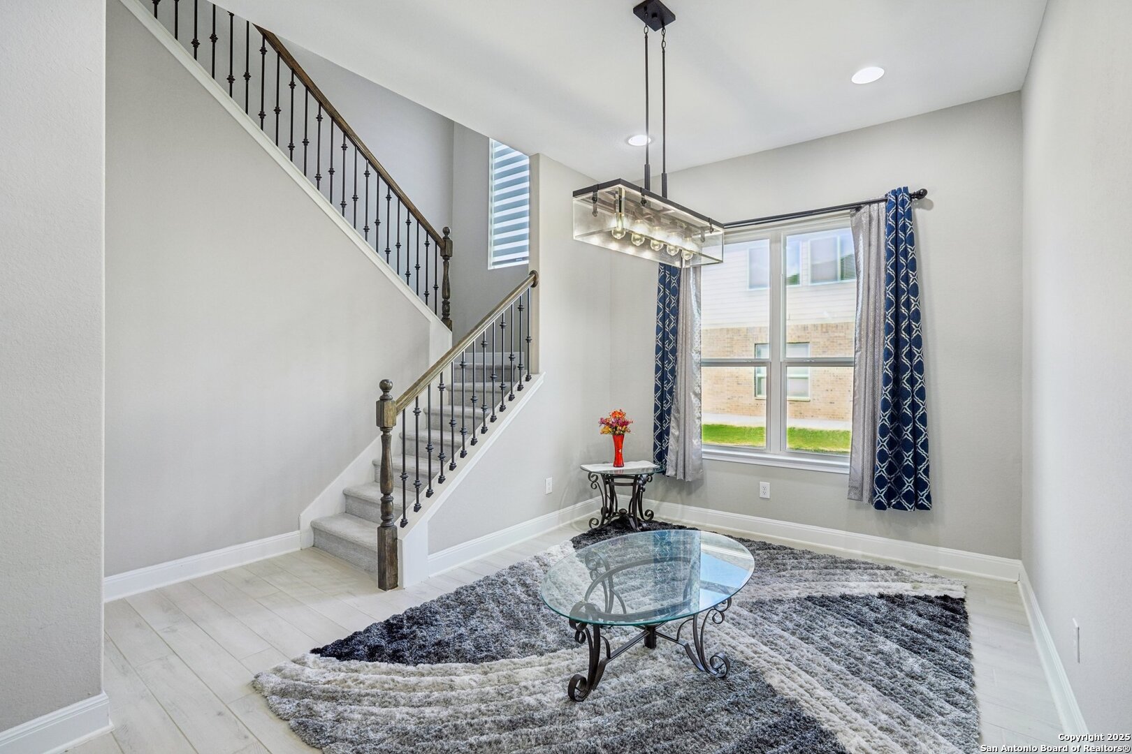 1059 Aidenbaum