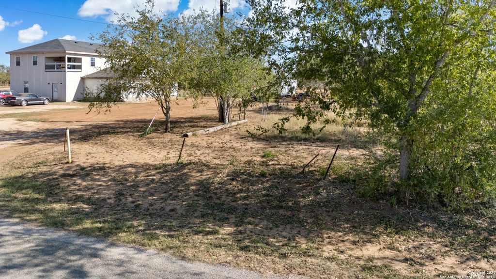 Photo of 2240 COUNTY ROAD 5710, Devine, TX 78016 (MLS # 1826141)