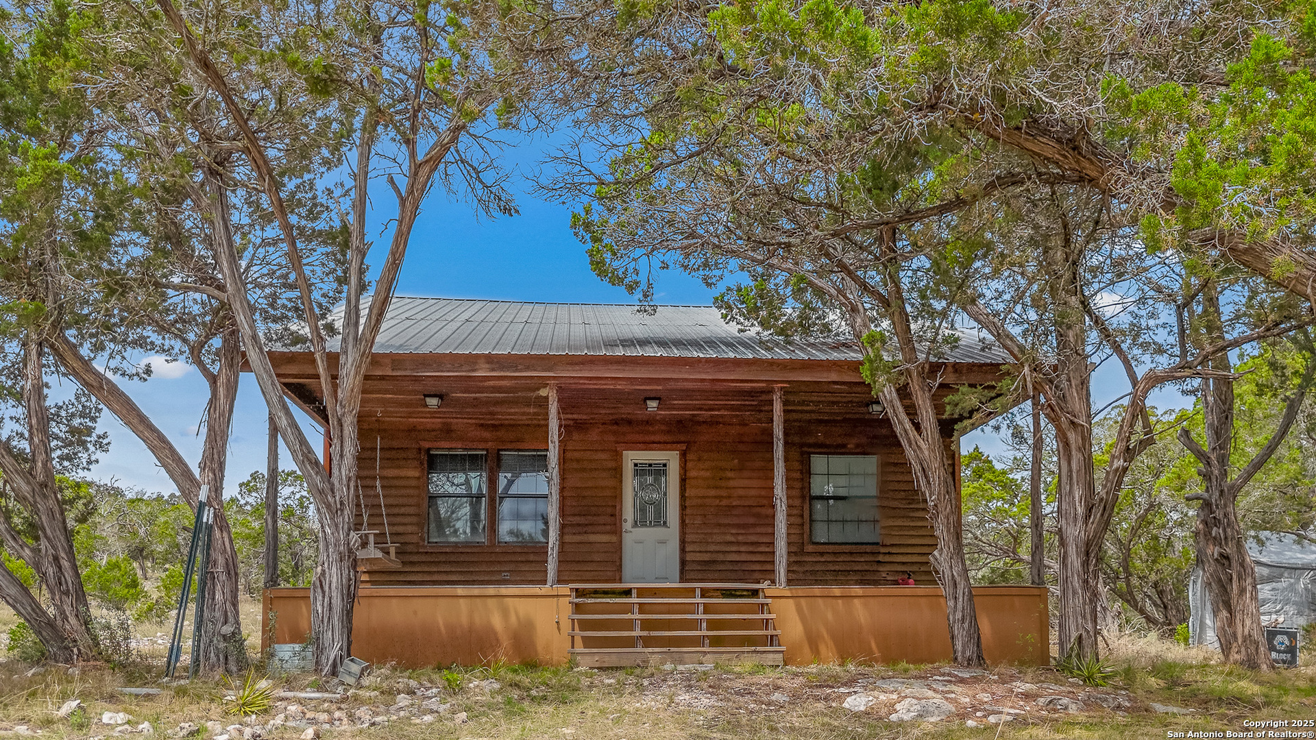 Listing image 4