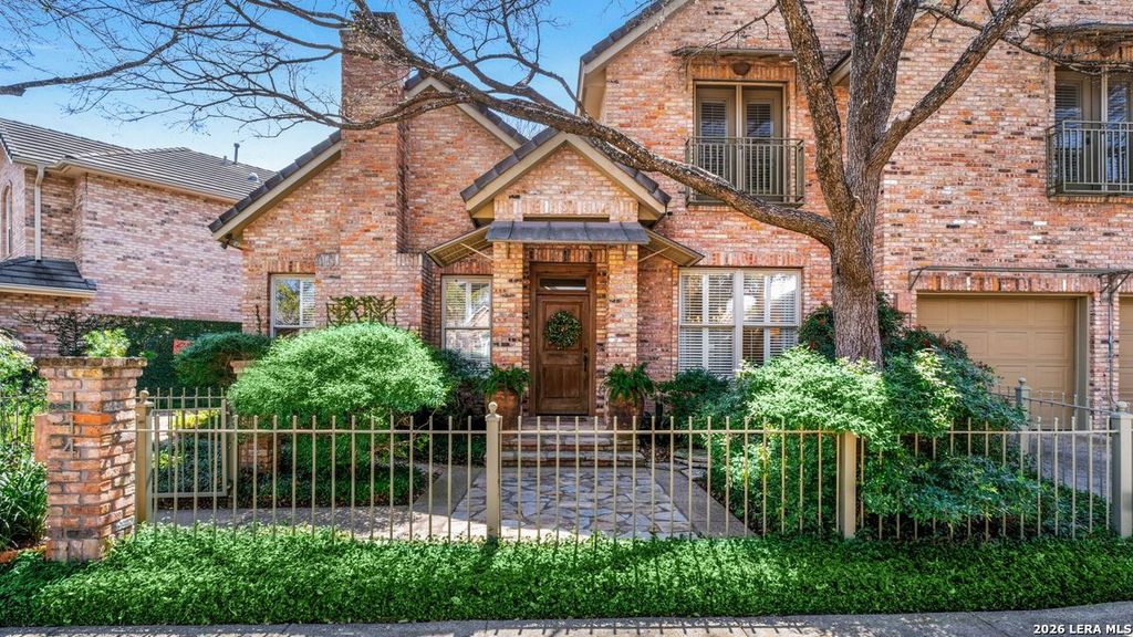 Photo of 114 Haverhill Way, San Antonio, TX 78209 (MLS # 1951522)