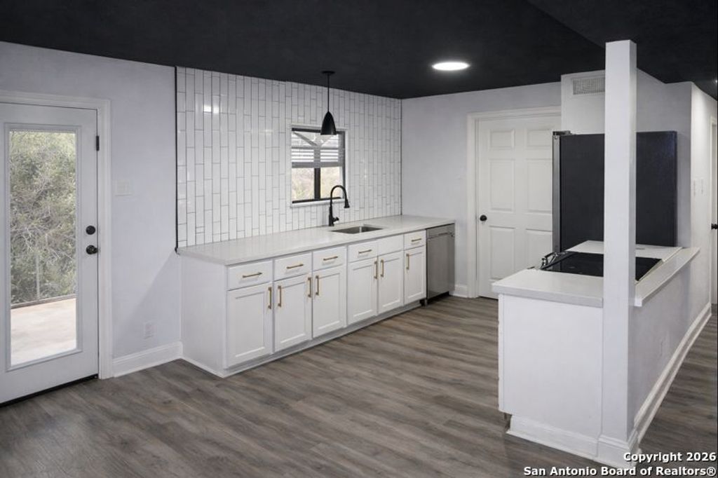 Photo of 27909 Bonn Mountain, San Antonio, TX 78260 (MLS # 1934761)