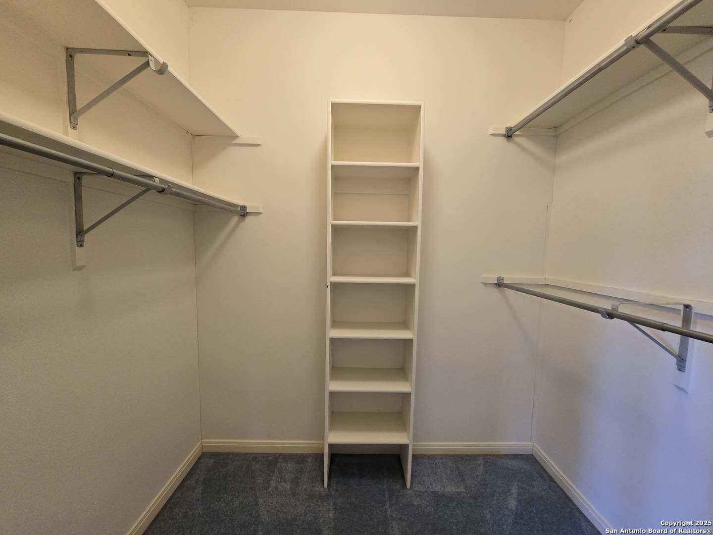 New Braunfels, Texas 78130, United States, 3 Bedrooms Bedrooms, ,2 BathroomsBathrooms,Residential,Active,210899