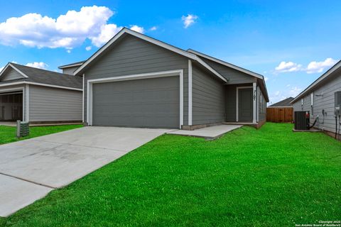 7107 Brownleaf Dr San Antonio TX 78227