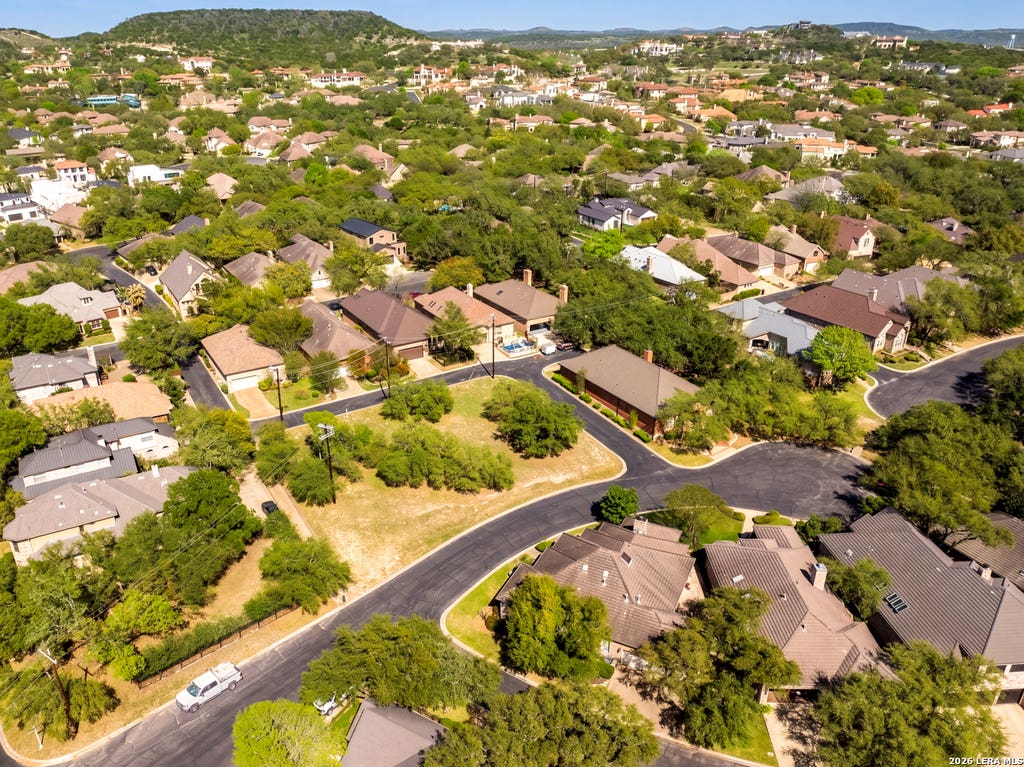 Photo of 9 Hendon Ln, San Antonio, TX 78257 (MLS # 1952008)