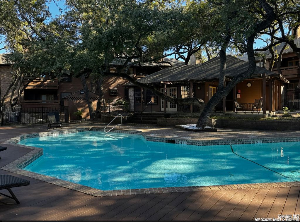 Photo of 10955 Wurzbach 506 #506, San Antonio, TX 78230 (MLS # 1921631)