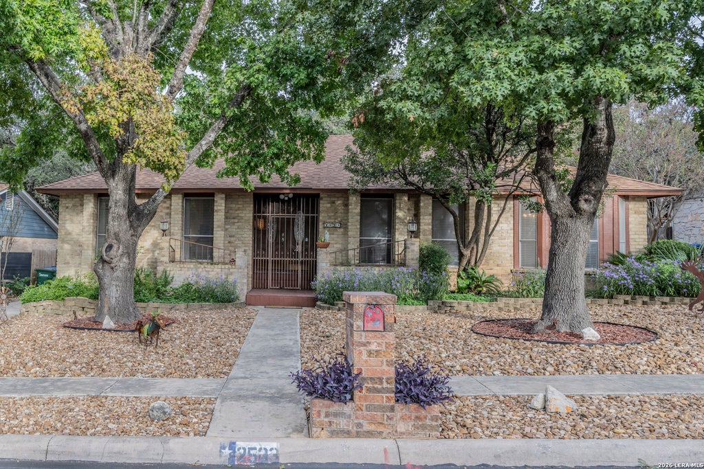 Photo of 2523 WILDERNESS HL, San Antonio, TX 78231 (MLS # 2024259)
