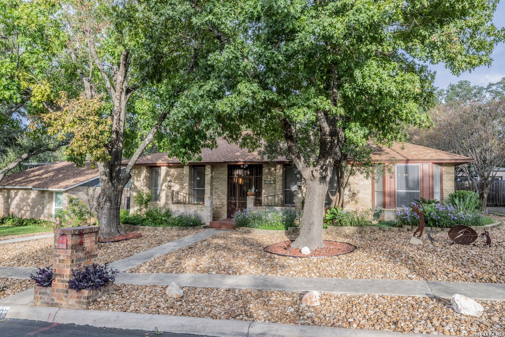 Photo of 2523 WILDERNESS HL, San Antonio, TX 78231 (MLS # 2024259)