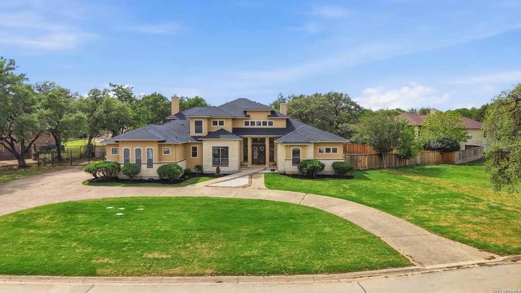 Photo of 8919 Comanche Path, Garden Ridge, TX 78266 (MLS # 1957784)