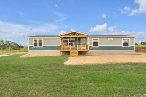 A home in Jourdanton