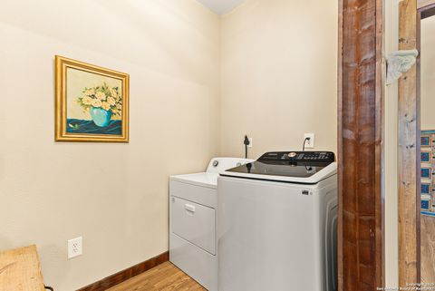 A home in Devine