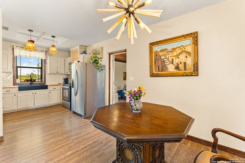 A home in Devine